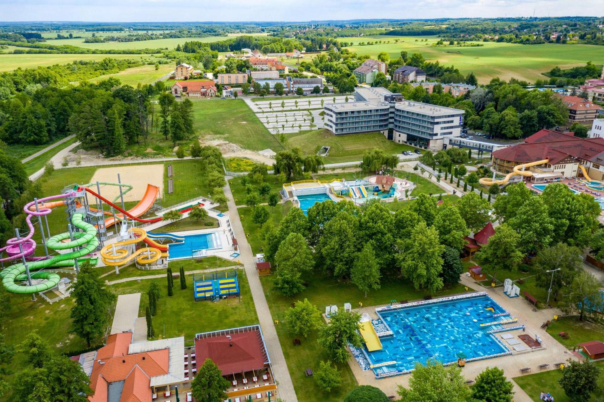 Park Inn By Radisson Zalakaros Hotel & Spa Εξωτερικό φωτογραφία